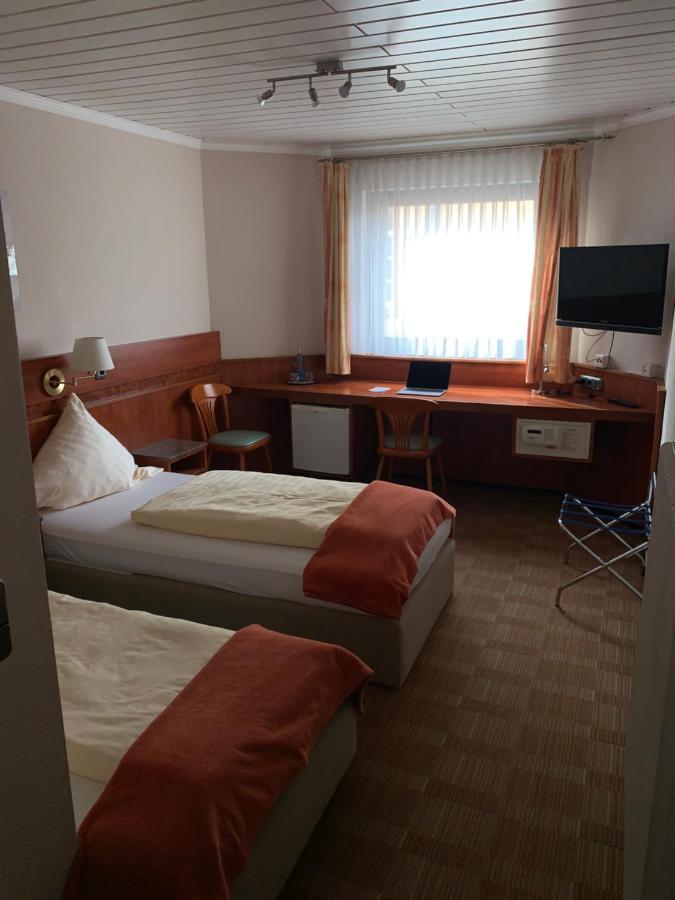 Gaestehaus Praesenzhof Μπενσχάιμ Εξωτερικό φωτογραφία